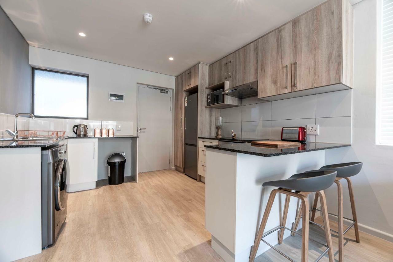 C504 Woodstock Quarter Apartment Cape Town